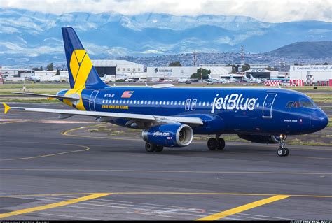 Airlines that fly the Airbus A320 jets .